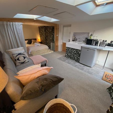The Dragonfly Bnb, กลาสตันเบอรี ภายนอก รูปภาพ