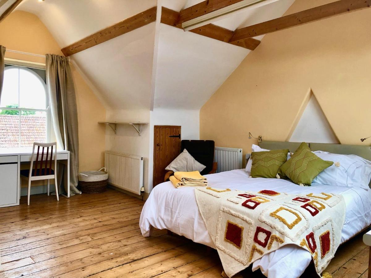 The Dragonfly Bnb, กลาสตันเบอรี ภายนอก รูปภาพ